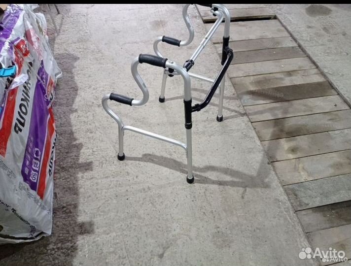 Ходунки для взрослых на пост 155 см