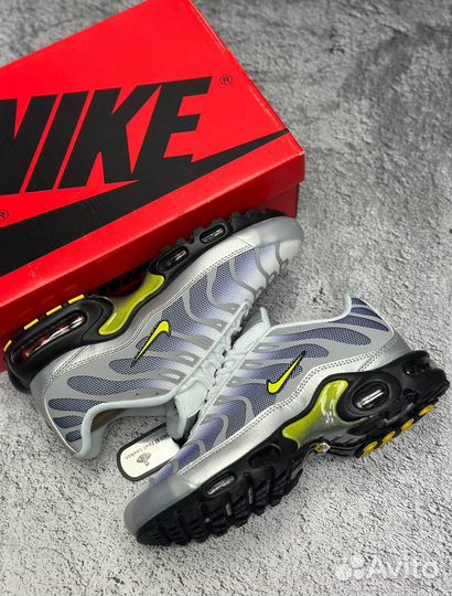 Nike Air Max Plus Obsidian Opti Yellow