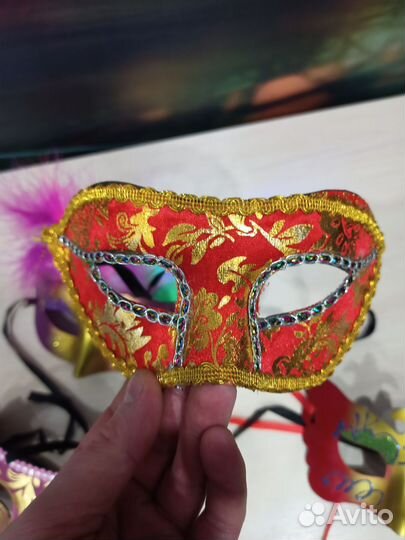 Маска карнавальная женская