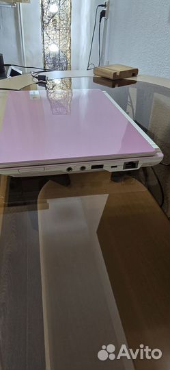 Нетбук Packard Bell Dot S