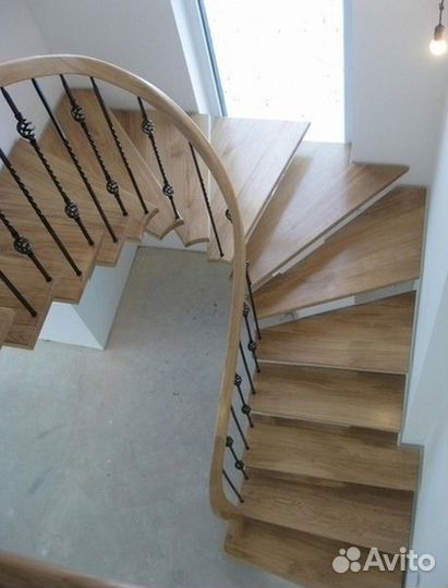 Лестница на второй этаж от производителя