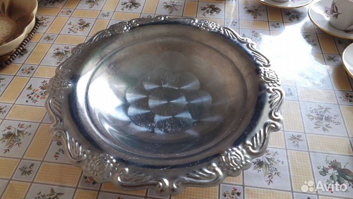Блюдо металлическое