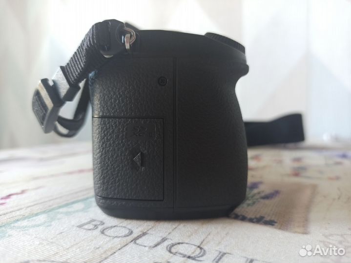 Panasonic lumix g80 body