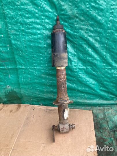 Амортизатор задний Ford Explorer 2005-2011