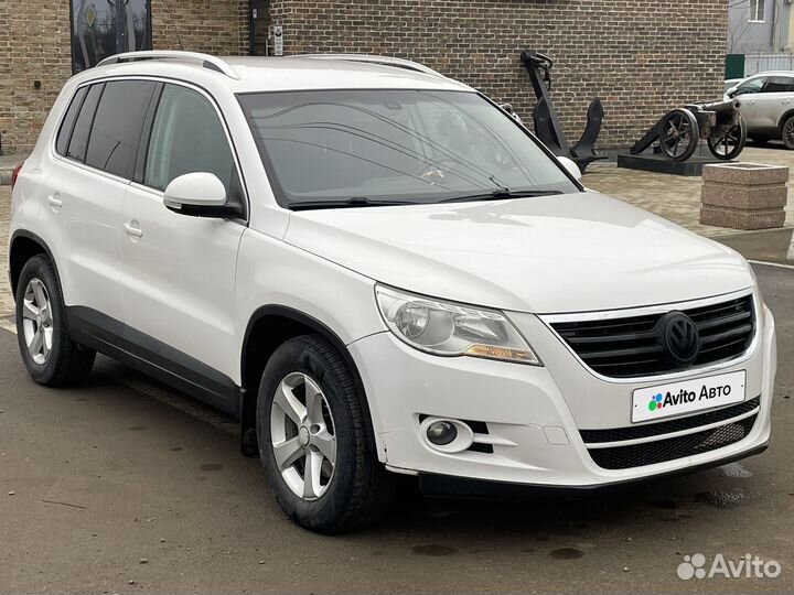 Volkswagen Tiguan 2.0 AT, 2010, 230 000 км