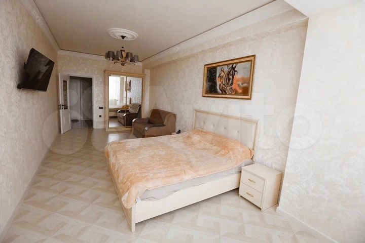1-к. квартира, 60 м², 11/13 эт.