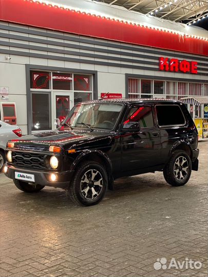 LADA 4x4 (Нива) 1.7 МТ, 2020, 90 400 км