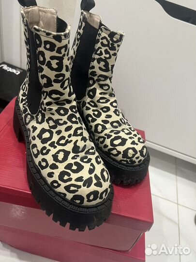Леопардовые ботинки