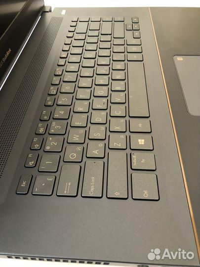 Ноутбук asus StudioBook 17.3”(W700G3T-AV018T)