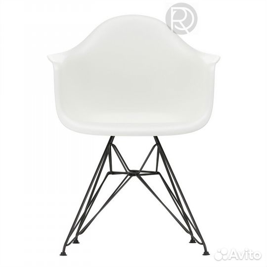 Кресло стул Eames в отличном состоянии