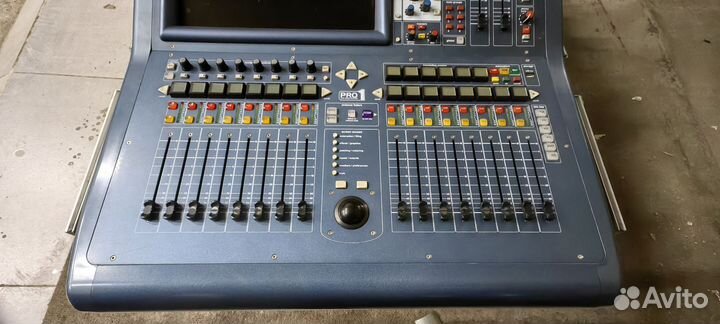 Цифровой микшерный пульт Midas PRO1
