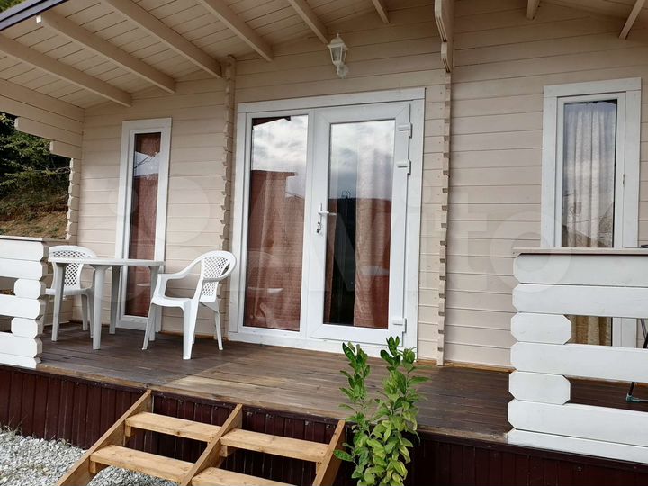 Дом 25 м² на участке 4 сот.