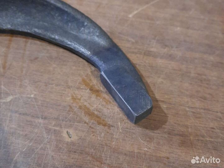 Вилка переключения кпп 2-й и 3-й передачи маз