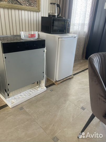 Холодильник Бирюса