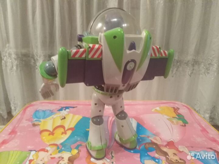 Коллекционный 12- ти дюймовый Базз Лайтер