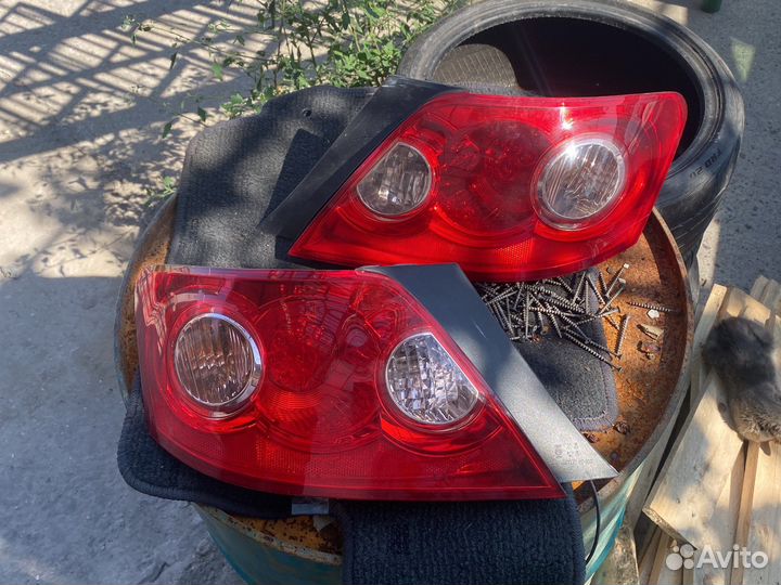 Задние фонари Toyota Mark X Grx120