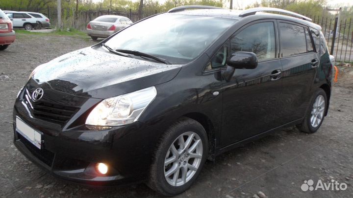 Лобовoe стеклo Toyota Sienna 2 Установка 1ч