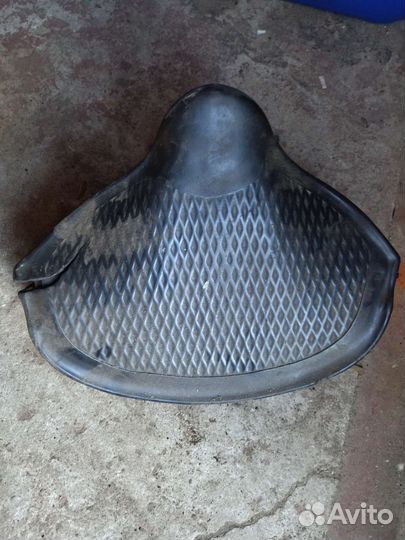 Продаю сиденья на мотоцикл урал