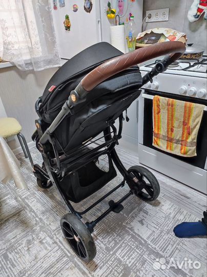 Коляска DalUx 608 2в1