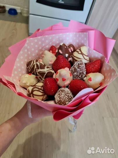 Букет из клубники в шоколаде