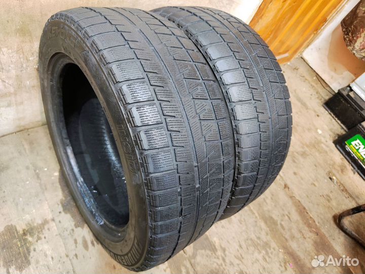 Bridgestone Blizzak Revo GZ 205/55 R16