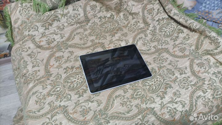 Планшет asus в рабочем состоянии