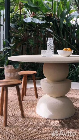 Кухонный стол