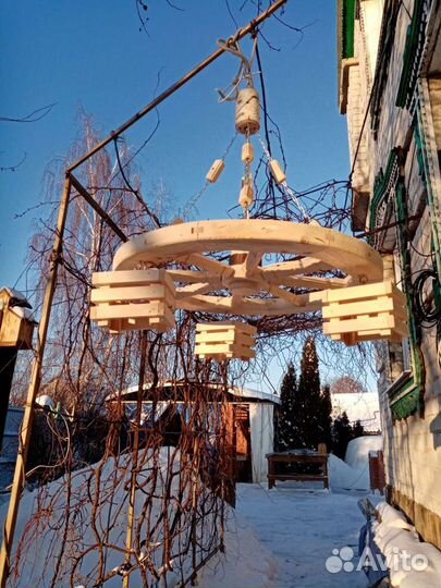 Люстра деревянная колесо телеги