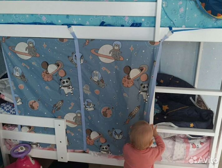 Защитный манеж в поезд
