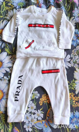 Костюмы на малыша Prada и Fendi
