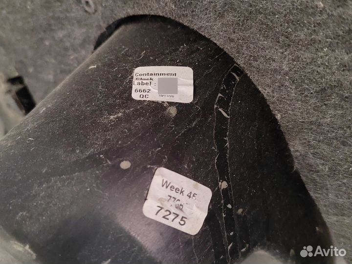 Декоративная крышка двигателя Land Rover Defender