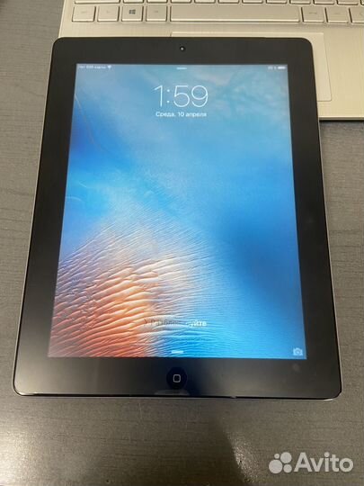 iPad 2 64 gb GSM 2011