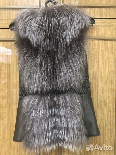 Жилет из чернобурки