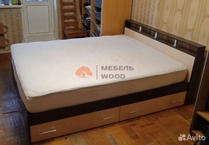 Кровать двухспальная