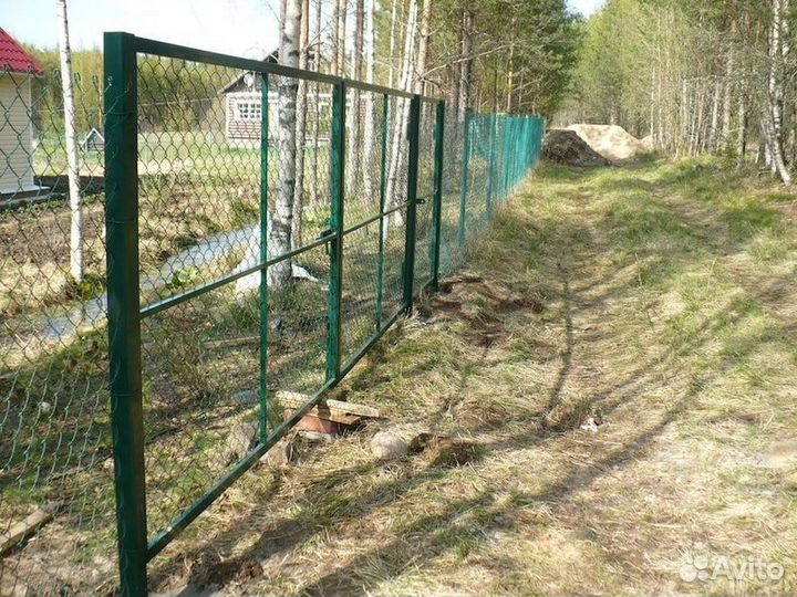 Забор из сетки рабицы