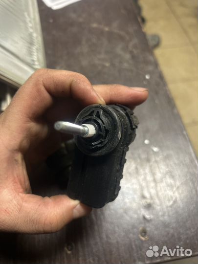 Hyundai solaris Корректор фара