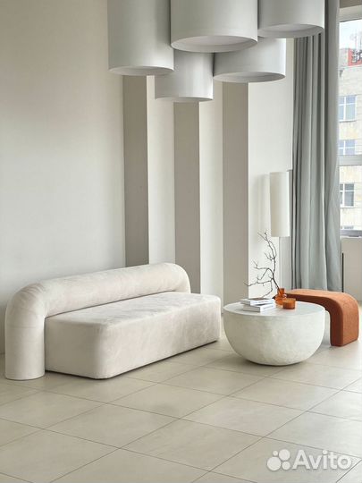 Дизайнерский диван