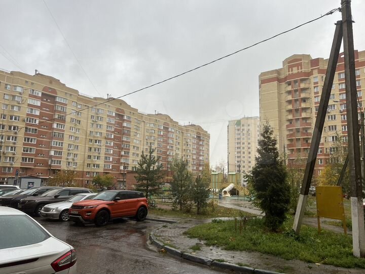 2-к. квартира, 70,7 м², 5/17 эт.