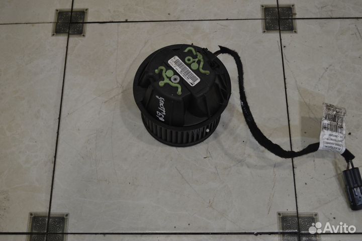 Моторчик печки Renault Duster