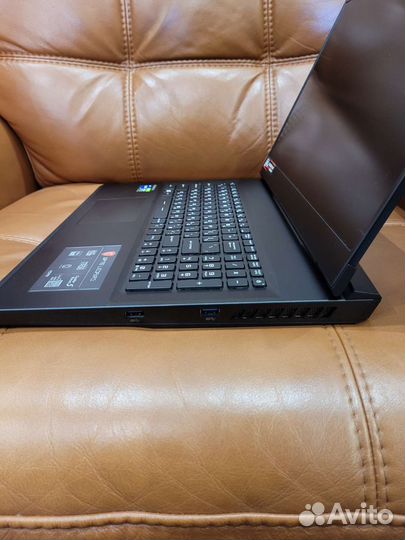 MSI GP76 Leopard 17