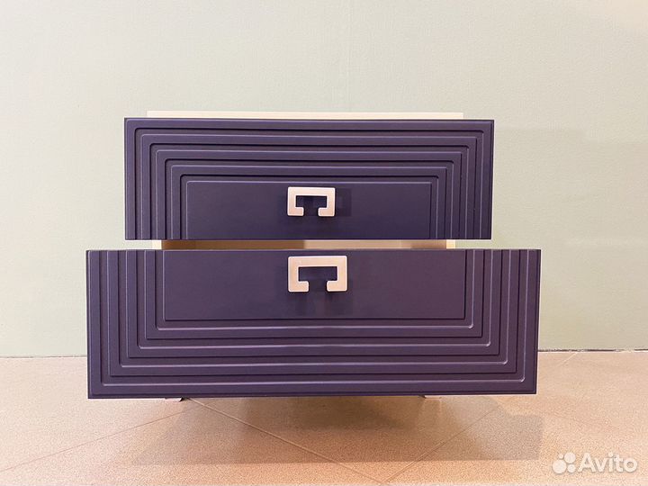 Тумба новая прикроватная