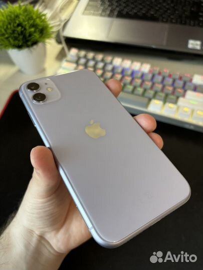 iPhone 11, 64 ГБ