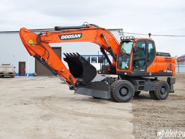 Машинист экскаватора Doosan 190