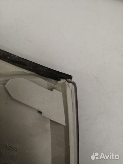 Указатель поворота правый белый A6 (C4) 4411512RUE