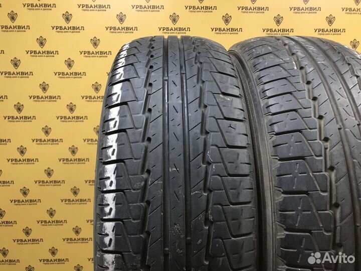 Kumho Road Venture ST KL11 235/65 R17 104H