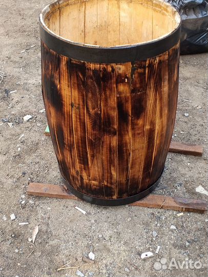 Бочка деревянная (осина 100л.) декор