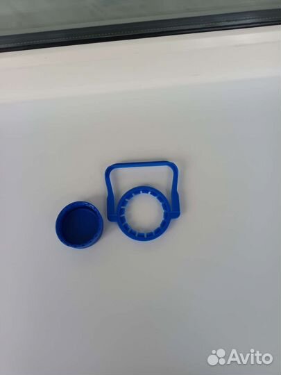 Пробки и ручки для пэт бутылок