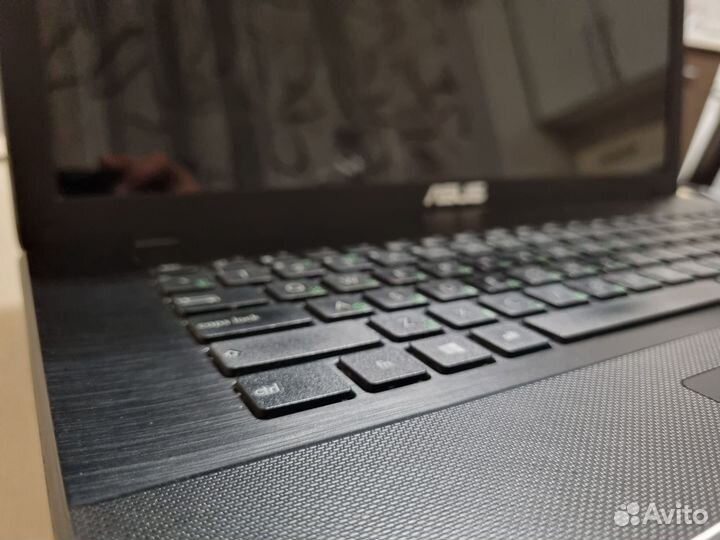 Ноутбук asus x751s