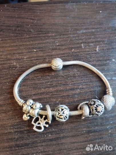 Браслет пандора с шармами 19