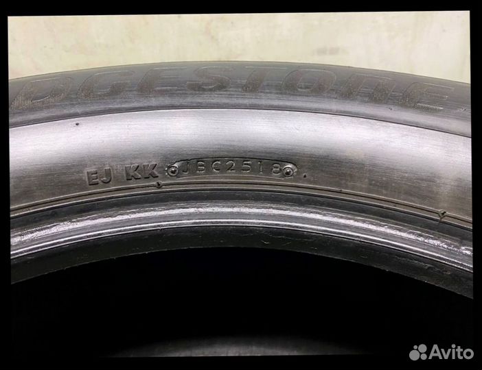 Bridgestone Blizzak Spike-02 275/55 R20